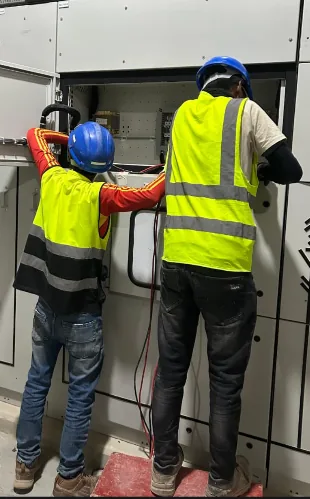 Riyan Contracting electrical site team